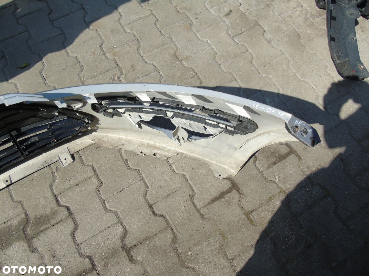 Ford Mondeo mk4 zderzak przedni BS71-17757-BB - 8