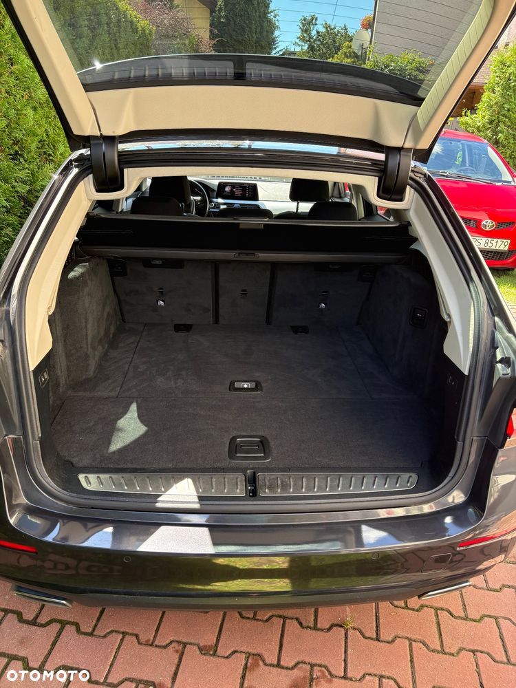 BMW Seria 5 - 13