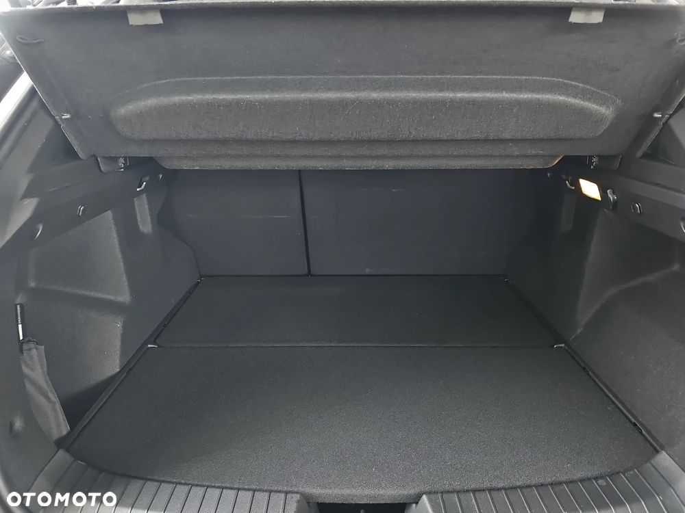 Dacia Duster 1.6 Full Hybrid 140 Journey MMT - 35