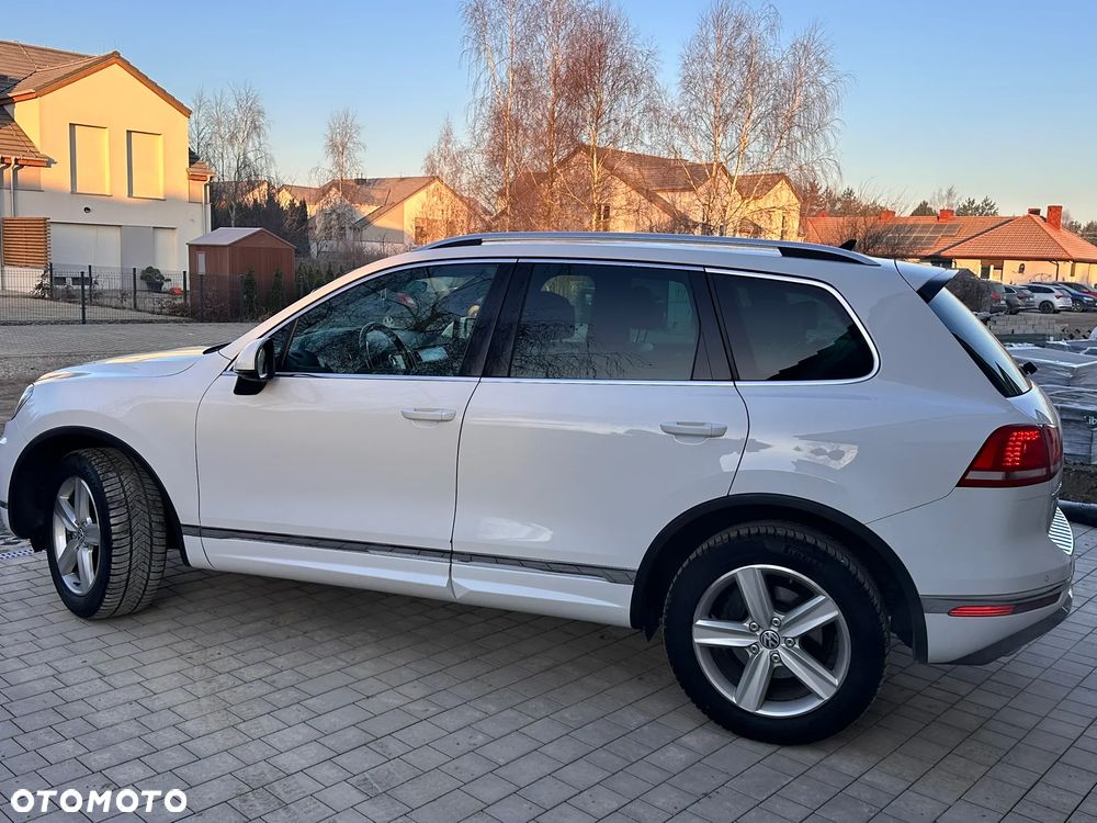 Volkswagen Touareg 3.0 V6 TDI BMT Perfectline R-Style - 5