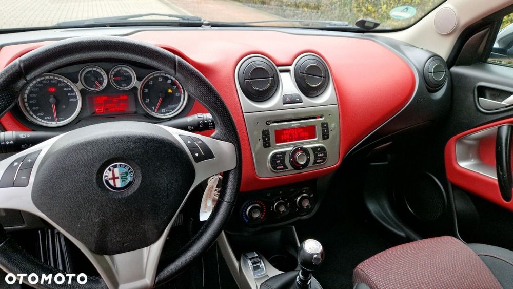Alfa Romeo Mito - 11