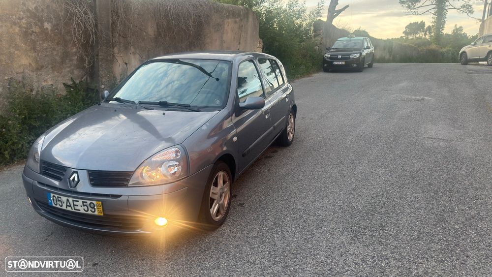 Renault Clio 1.2 16V Dynamique - 3