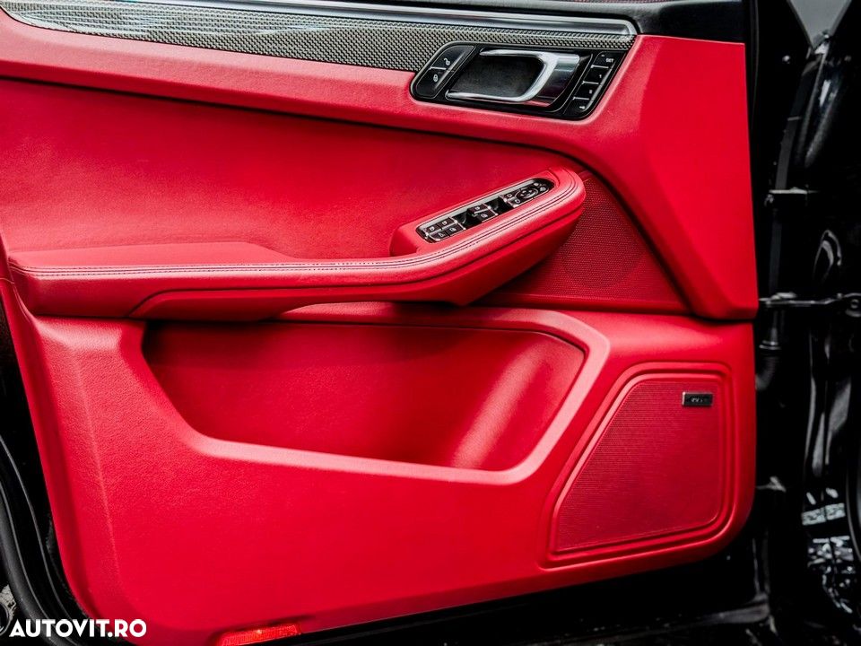 Porsche Macan Turbo PDK mit Performance Paket - 26