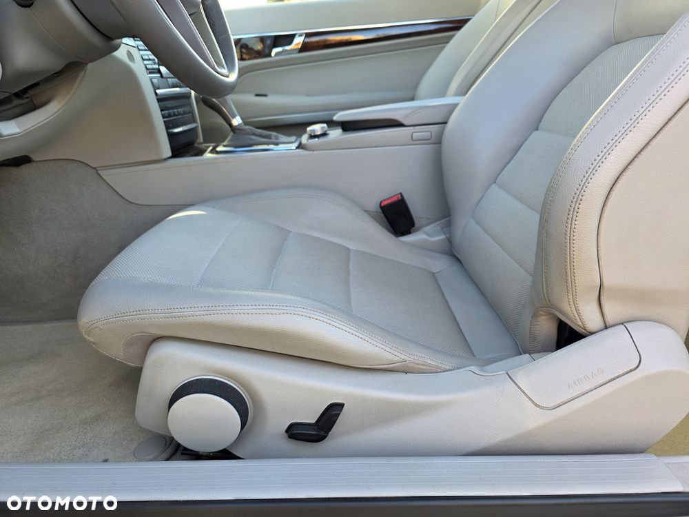 Mercedes-Benz Klasa E - 37