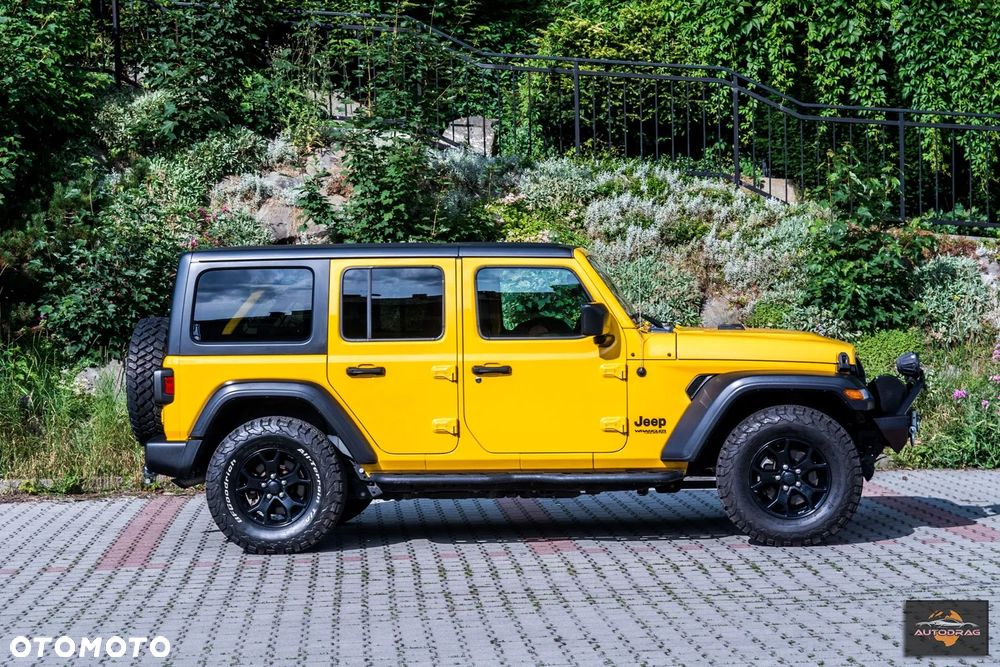 Jeep Wrangler - 9