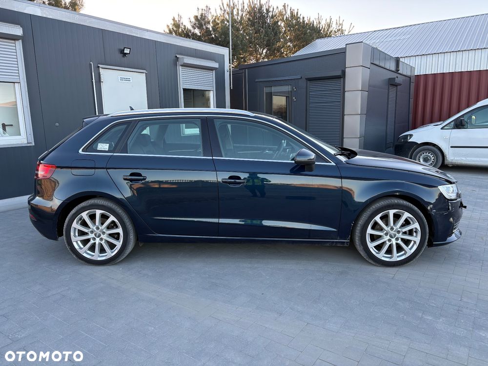 Audi A3 Sportback - 4