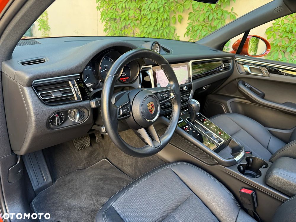 Porsche Macan Standard - 15