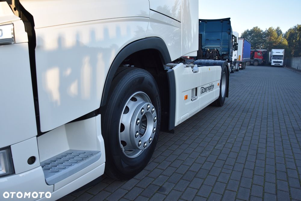 Volvo FH4 460 I SAVE  GLOBETROTTER XL /XENON/ STANDART  /  SALON POLSKA JAK NOWE !!! - 13