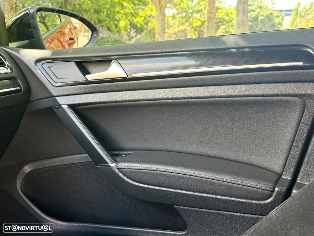 VW Golf R 4Motion BlueMotion DSG - 18