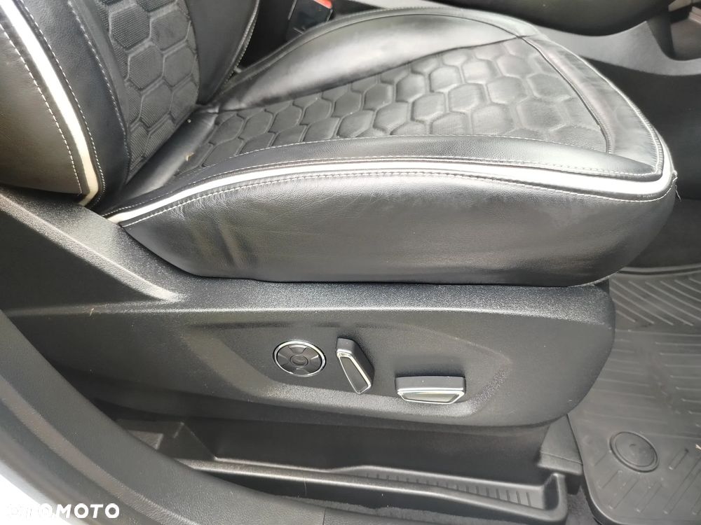Ford S-Max 2.0 EcoBlue Bi-Turbo VIGNALE - 22