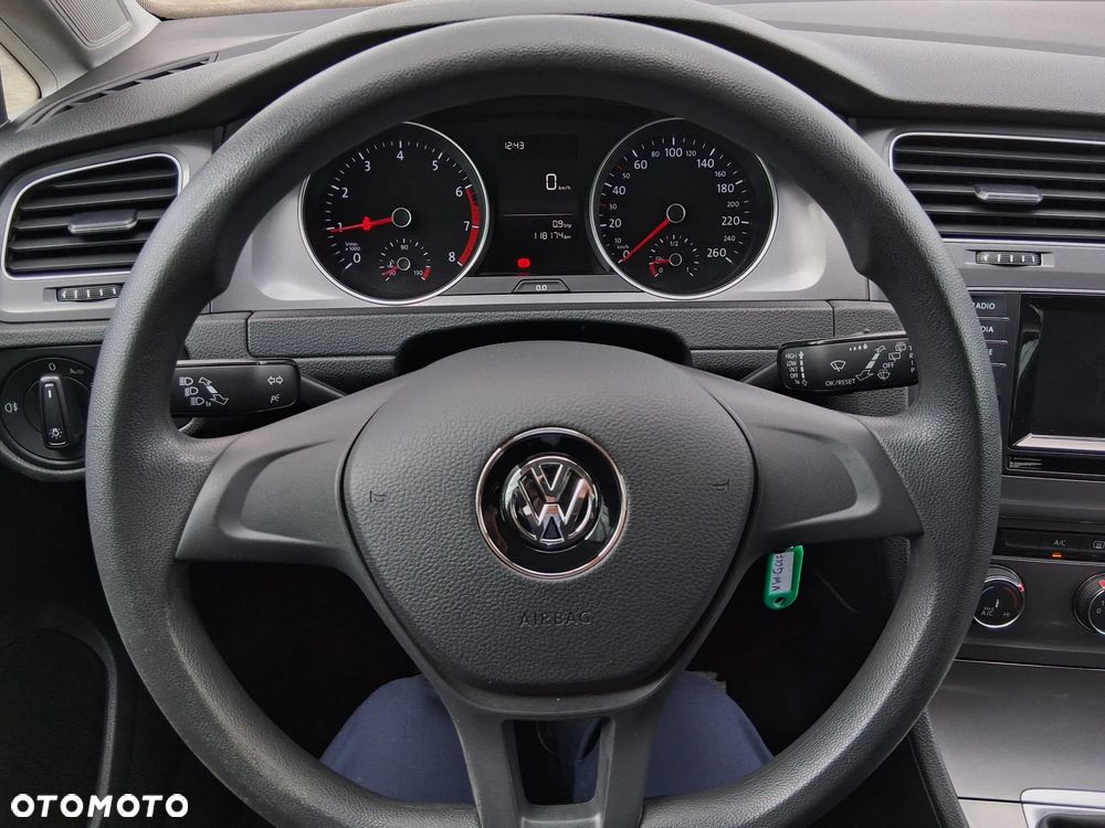 Volkswagen Golf 1.2 TSI BMT Trendline - 9