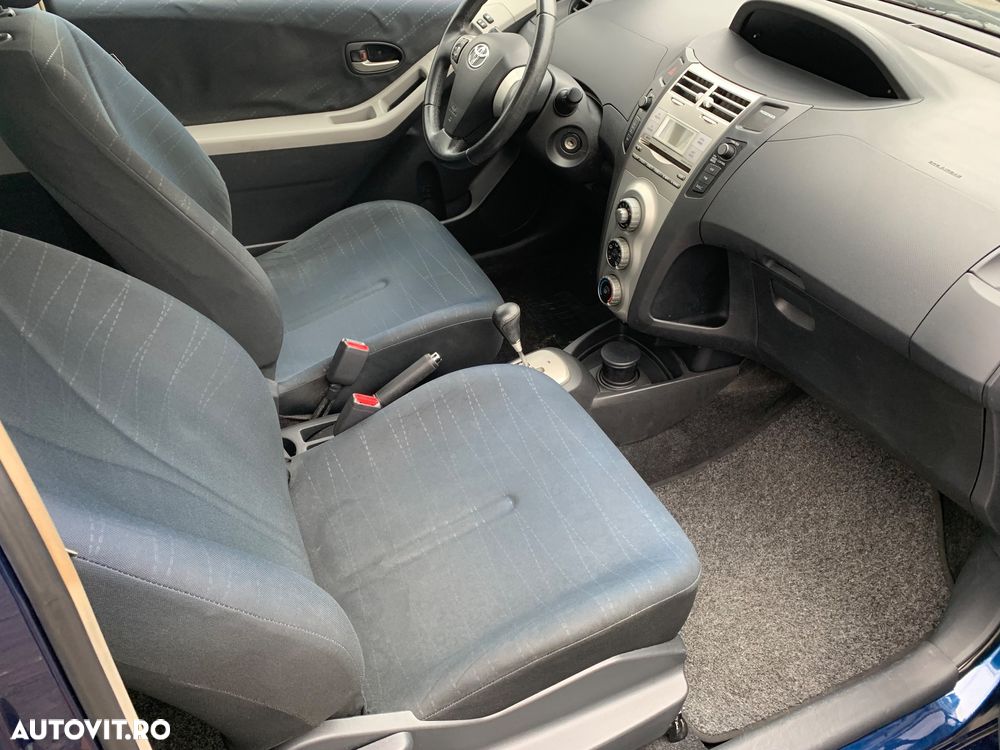 Toyota Yaris 1.3 VVT-i Multi Mode Sol - 5