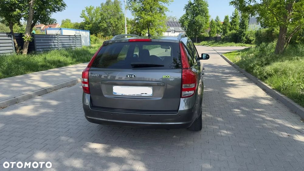 Kia Ceed 1.6 CRDi Business Line - 13