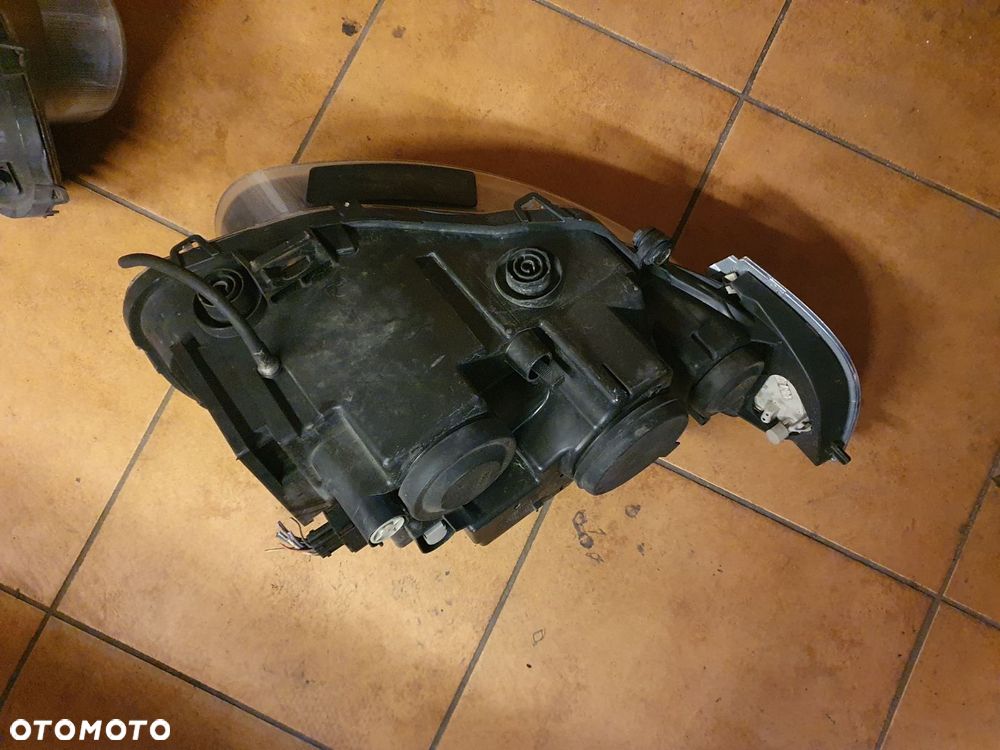 REFLEKTOR L/P SAAB 9-5 XENON EUROPA - 9