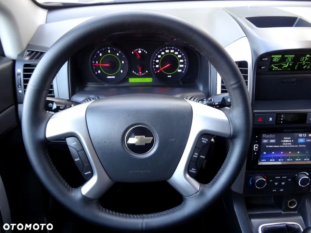 Chevrolet Captiva 2.0 2WD 7 Sitzer LS - 25