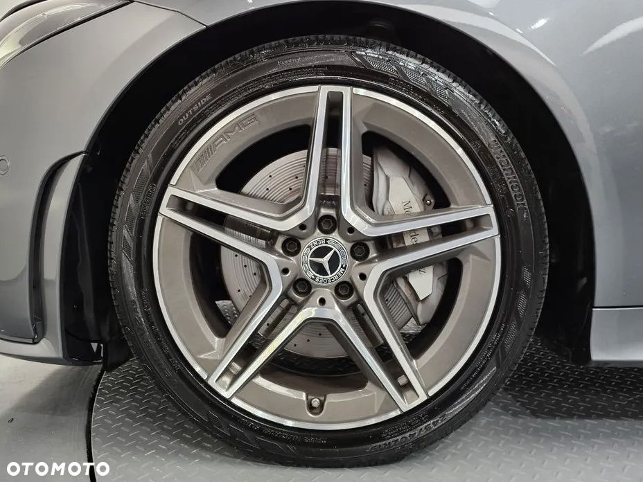 Mercedes-Benz CLS 300 d 9G-TRONIC AMG Line - 21
