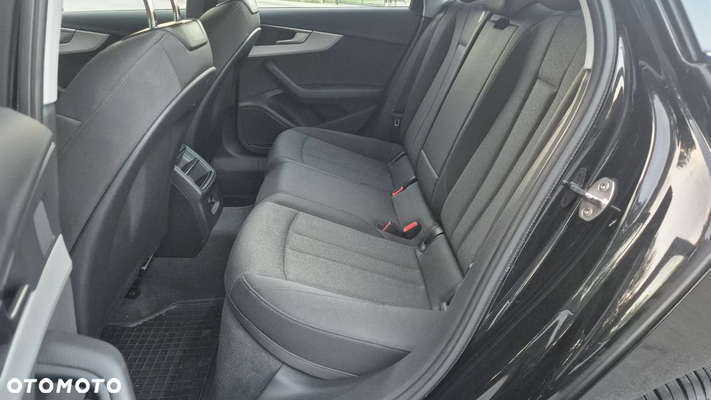 Audi A4 Limousine 35 TDI S tronic design - 7