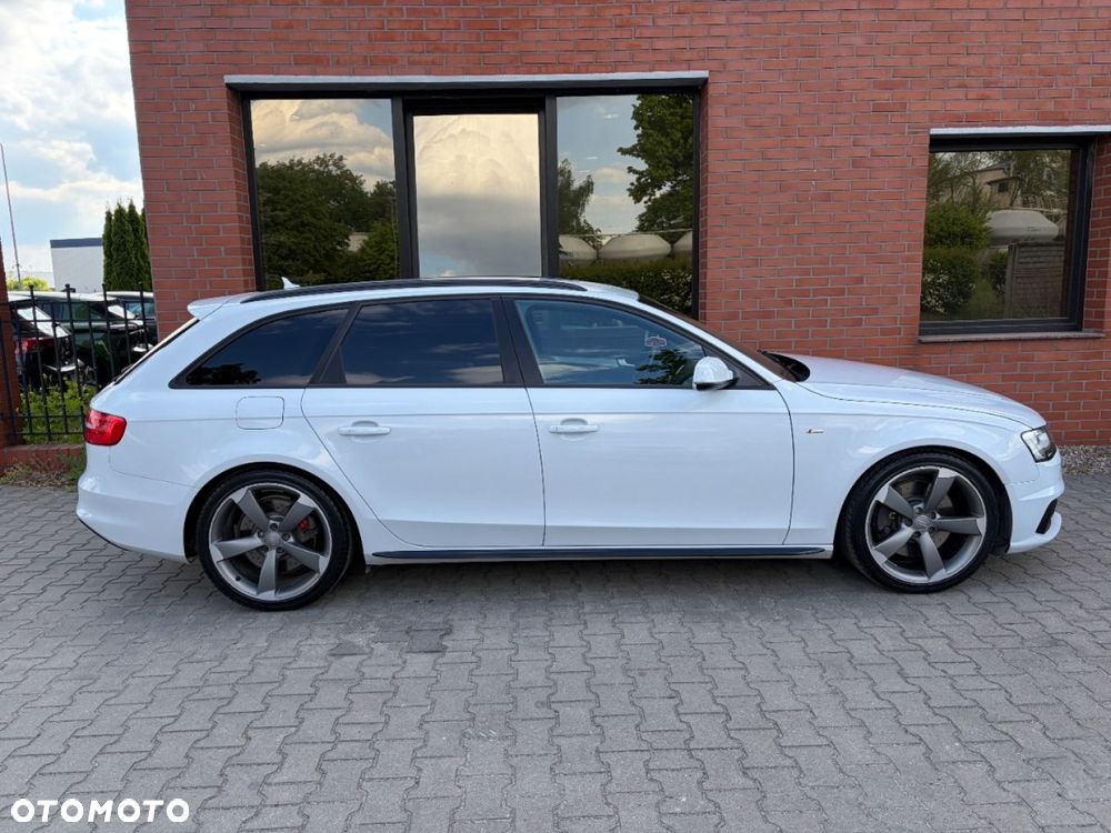 Audi A4 Avant 3.0 TDI DPF clean diesel quattro S tronic S line Sportpaket - 23