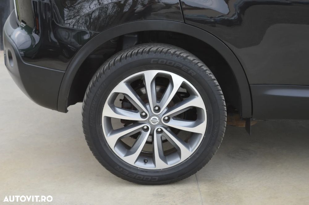 Nissan Qashqai 2.0 4 x 4 tekna - 15