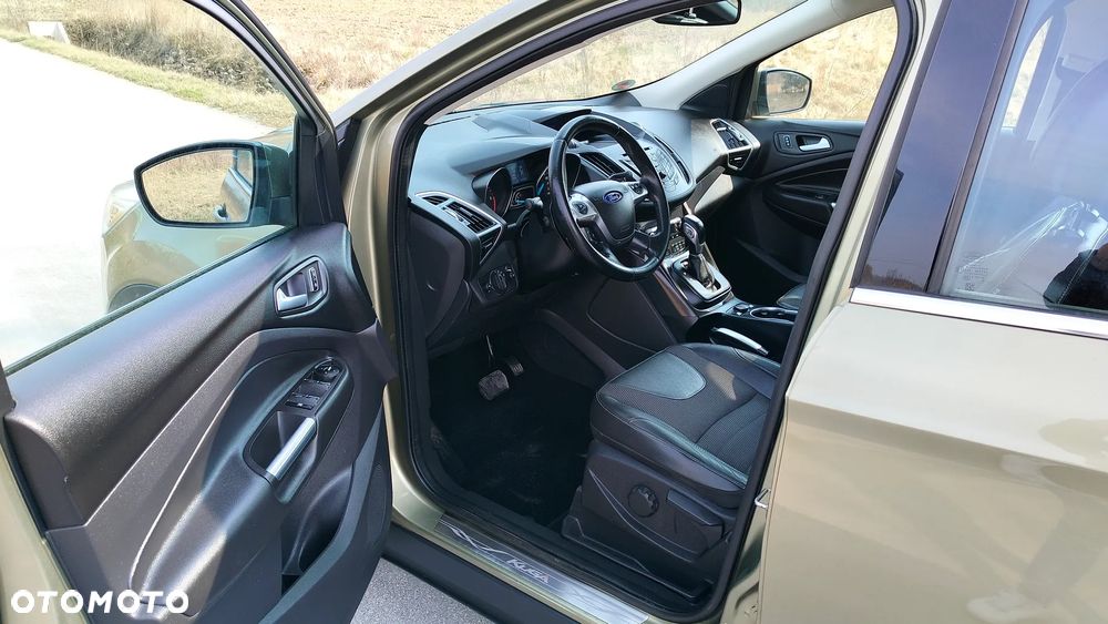 Ford Kuga 2.0 TDCi 4x4 SYNC - 6