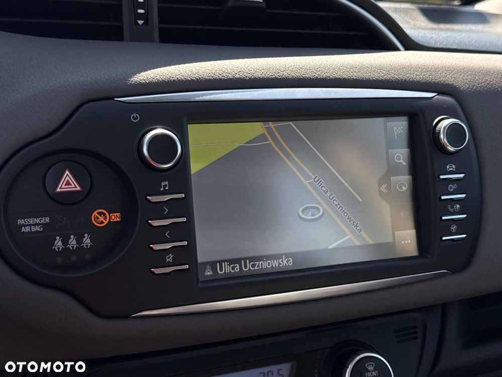 Toyota Yaris - 14