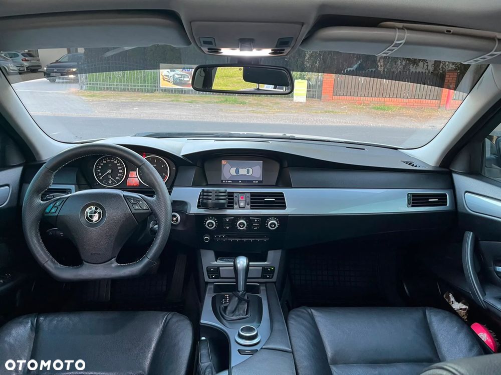 BMW Seria 5 - 11
