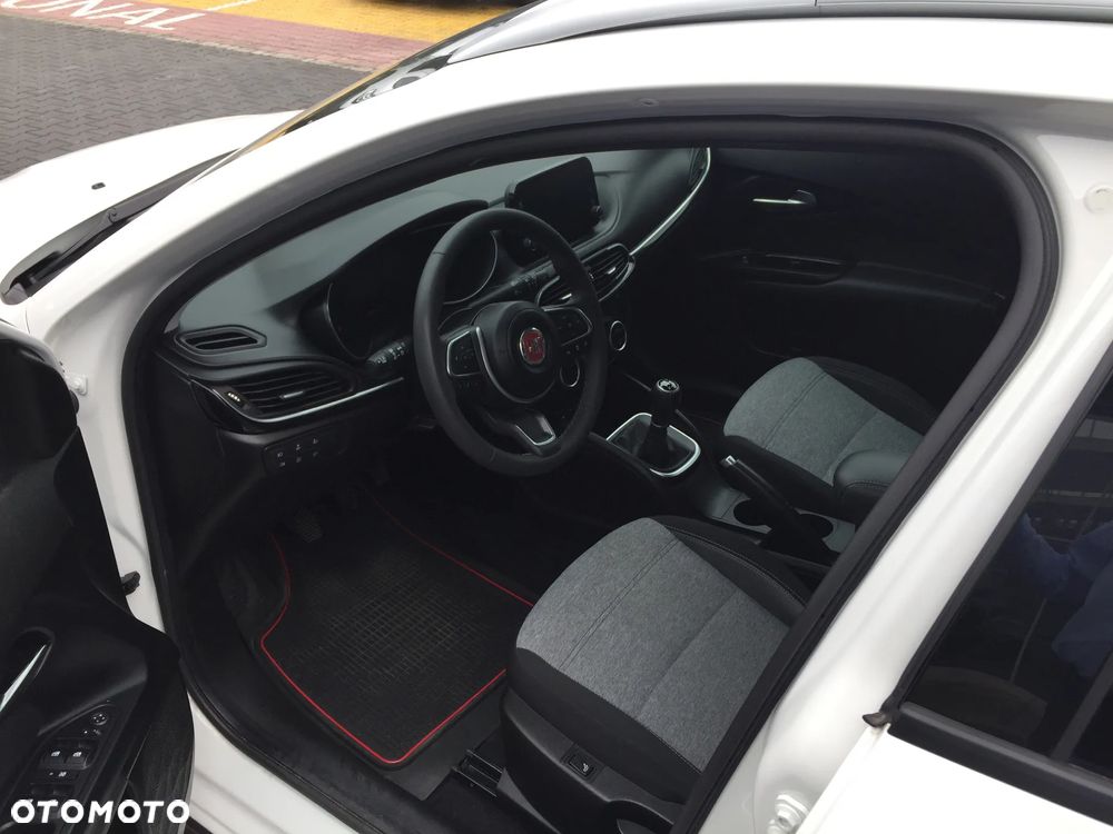 Fiat Tipo Cross 20 - 7