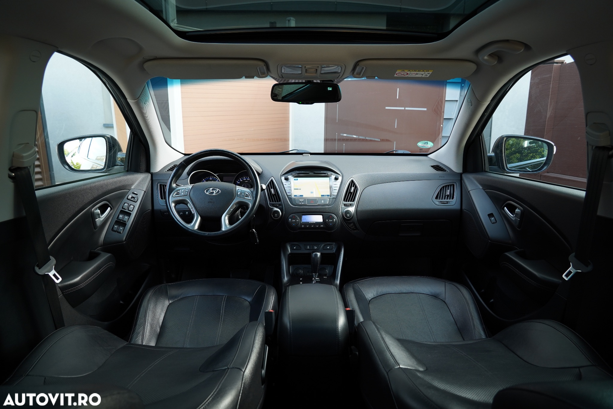 Hyundai ix35 2.0 CRDI 4WD Automatik Premium - 4