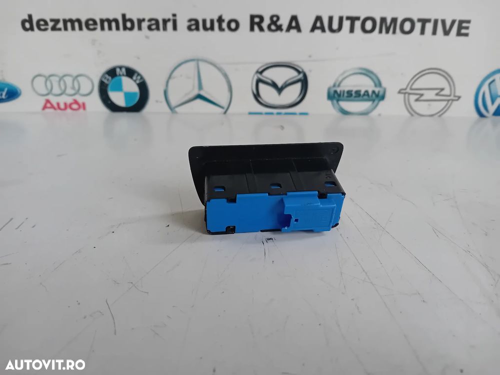 Buton Deschidere Hayon Haion Portbagaj Bmw Cod 9275119 Dupa 2013 - 3