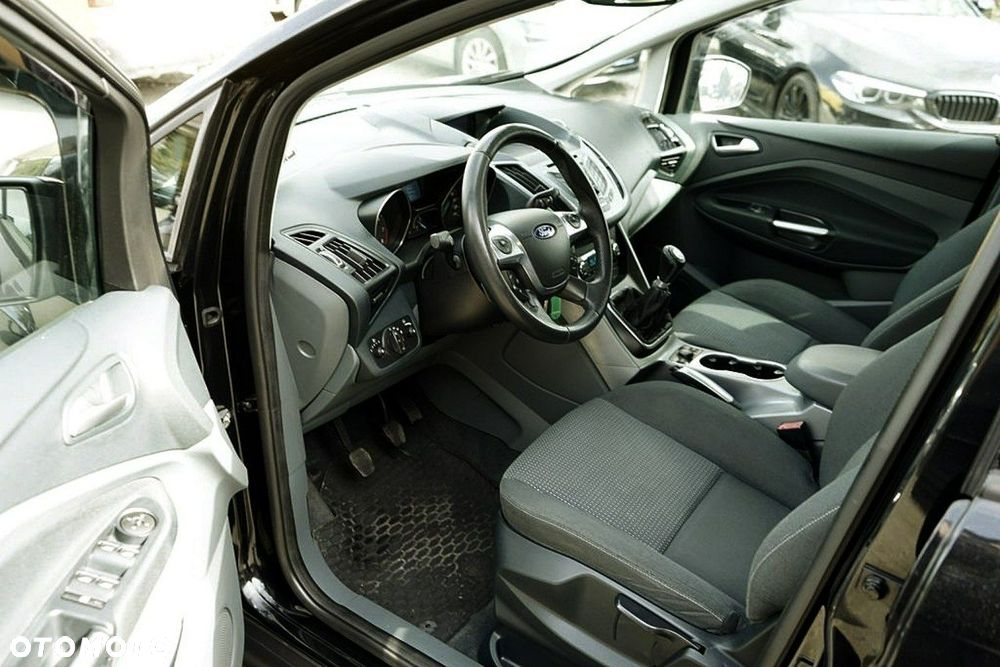 Ford C-MAX - 10