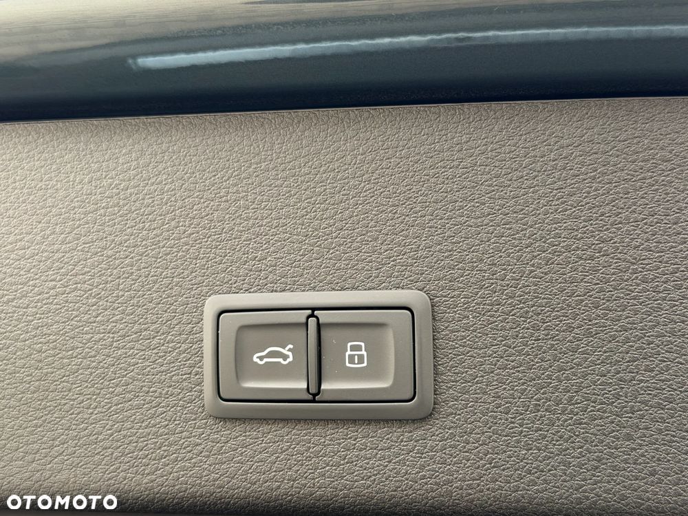 Audi e-tron 55 Quattro S Line - 9