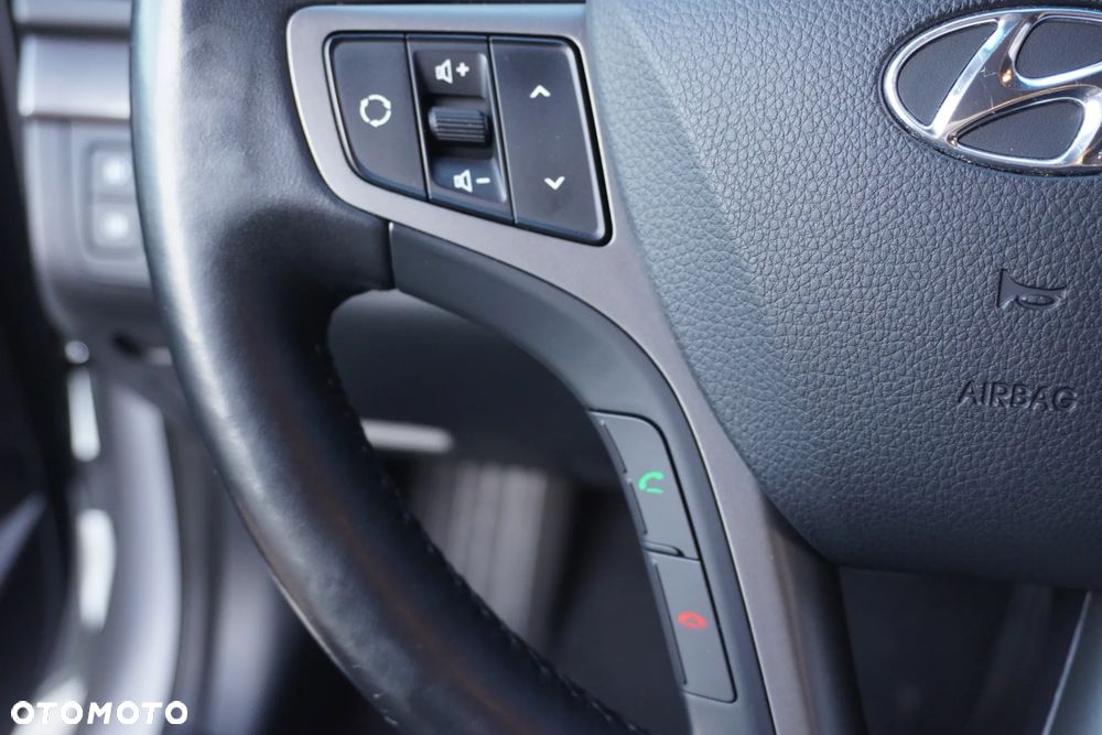 Hyundai i40 Kombi 2.0 Premium - 28
