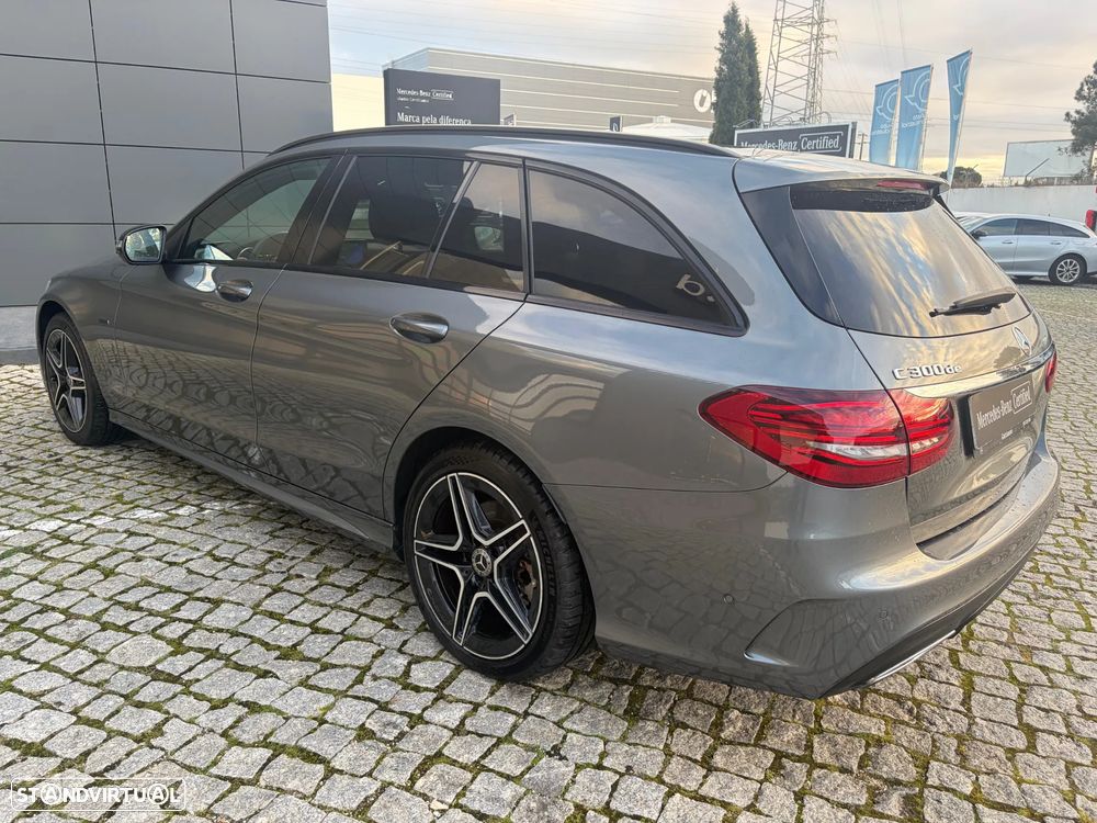 Mercedes-Benz C 300 de AMG Line - 6