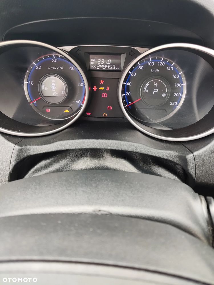 Hyundai Tucson 2.0 CRDI 4WD Automatik Premium - 22