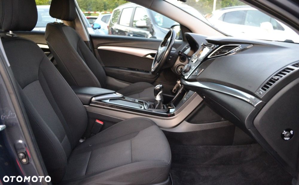 Hyundai i40 Kombi 1.6 Classic - 33