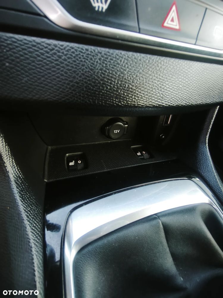 Peugeot 308 1.2 PureTech Style S&S - 13