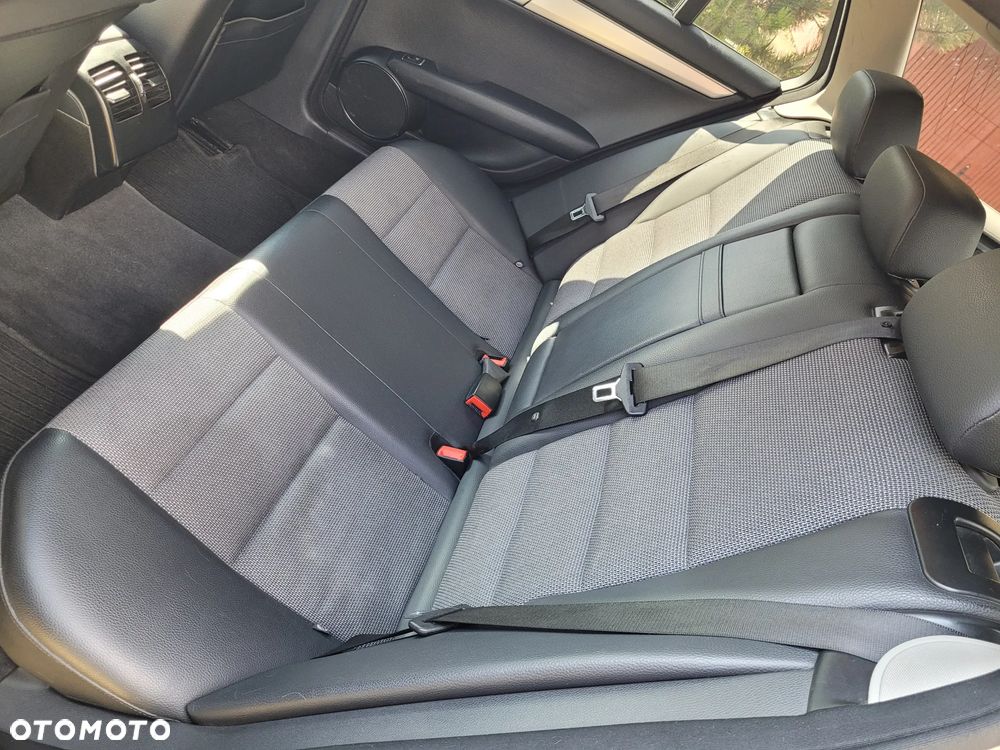 Mercedes-Benz Klasa C 200 CDI BlueEff Avantgarde - 13