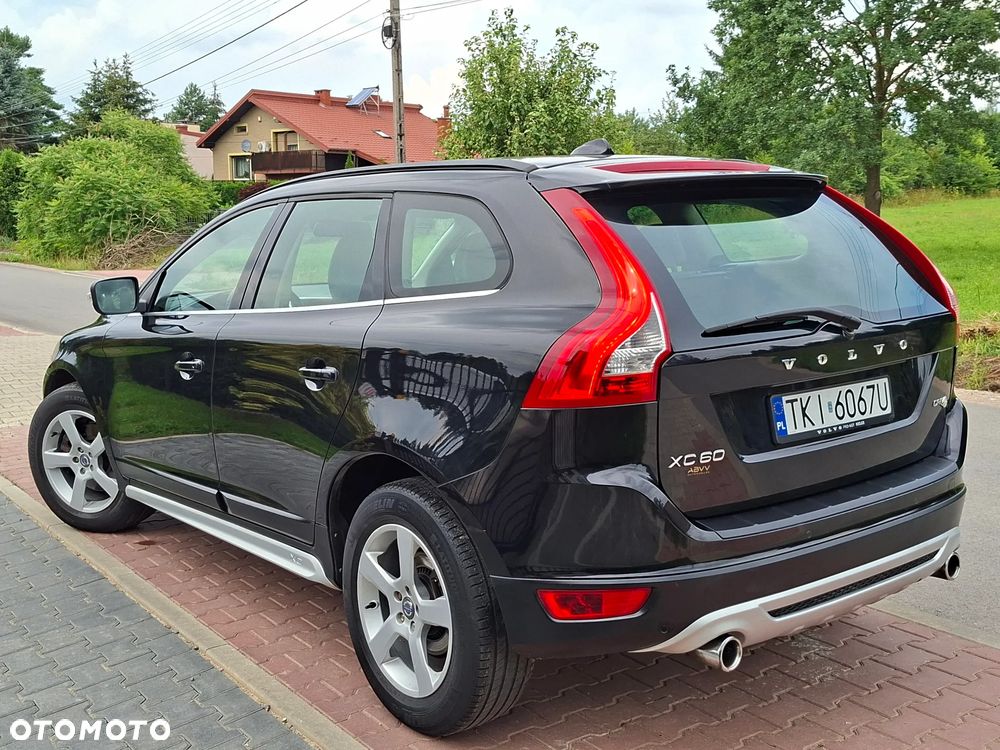 Volvo XC 60 D4 RDesign - 9