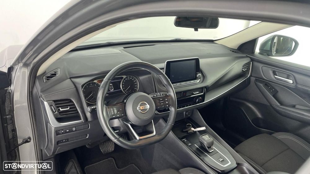 Nissan Qashqai 1.3 DIG-T N-Connecta Xtronic - 16