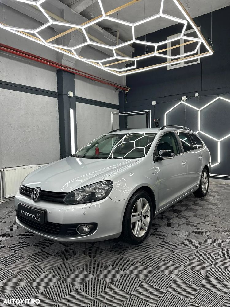 Volkswagen Golf 1.6 TDI DPF Highline - 1
