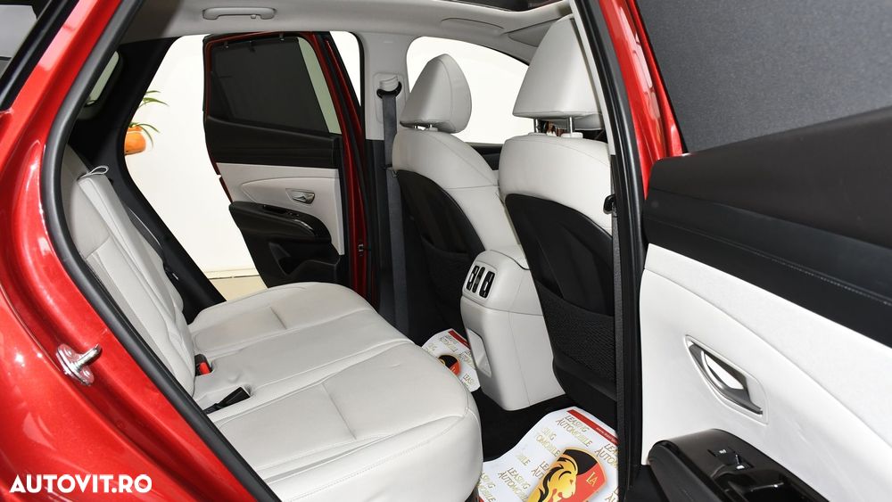 Hyundai Tucson - 11