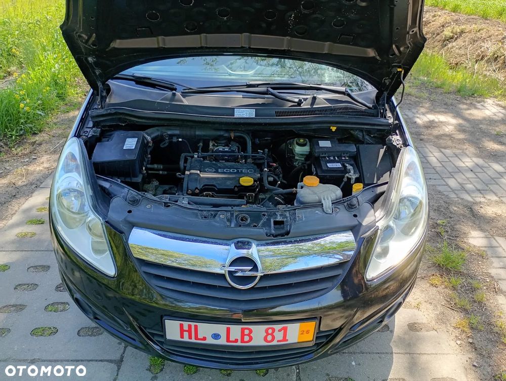 Opel Corsa - 22