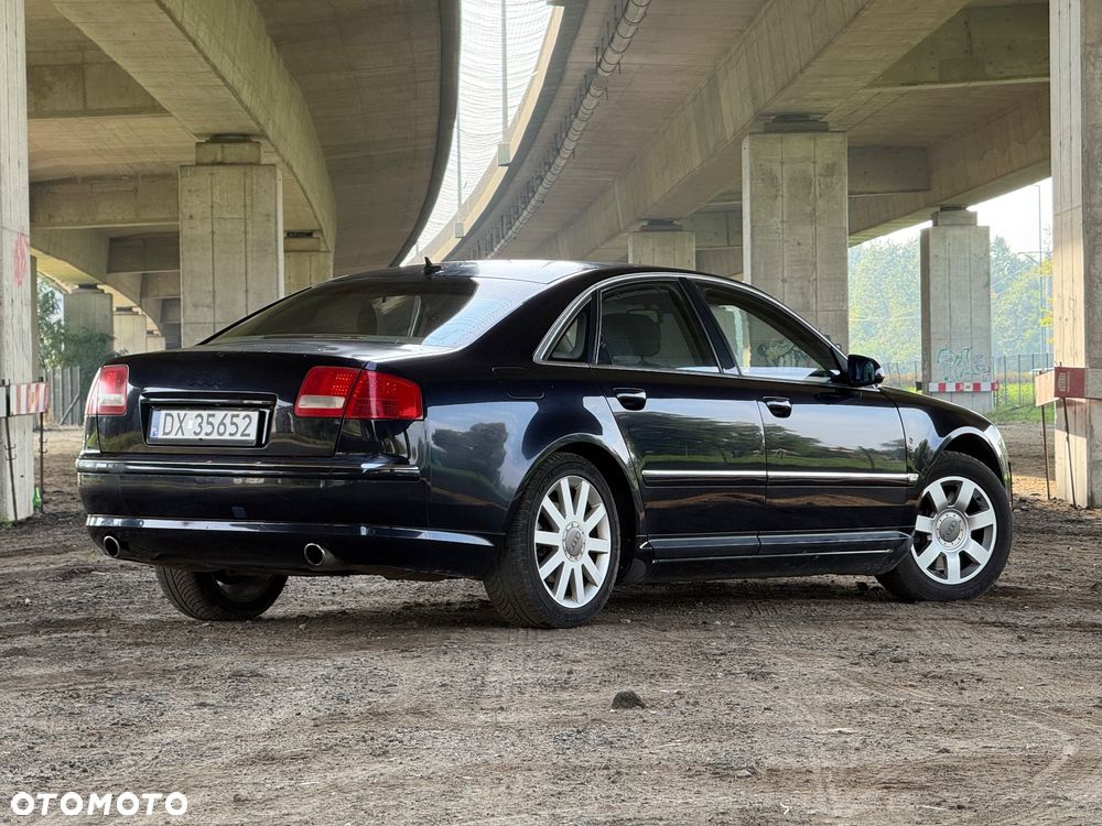 Audi A8 3.7 Quattro - 4