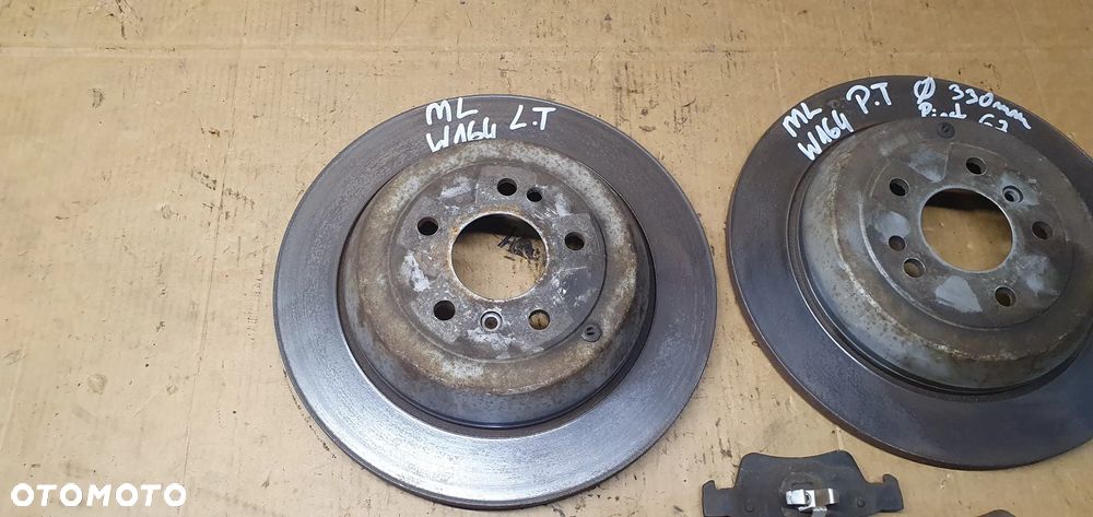 Tarcze hamulcowe tył tylne klocki Mercedes ML W164 3.5 V6 - 2