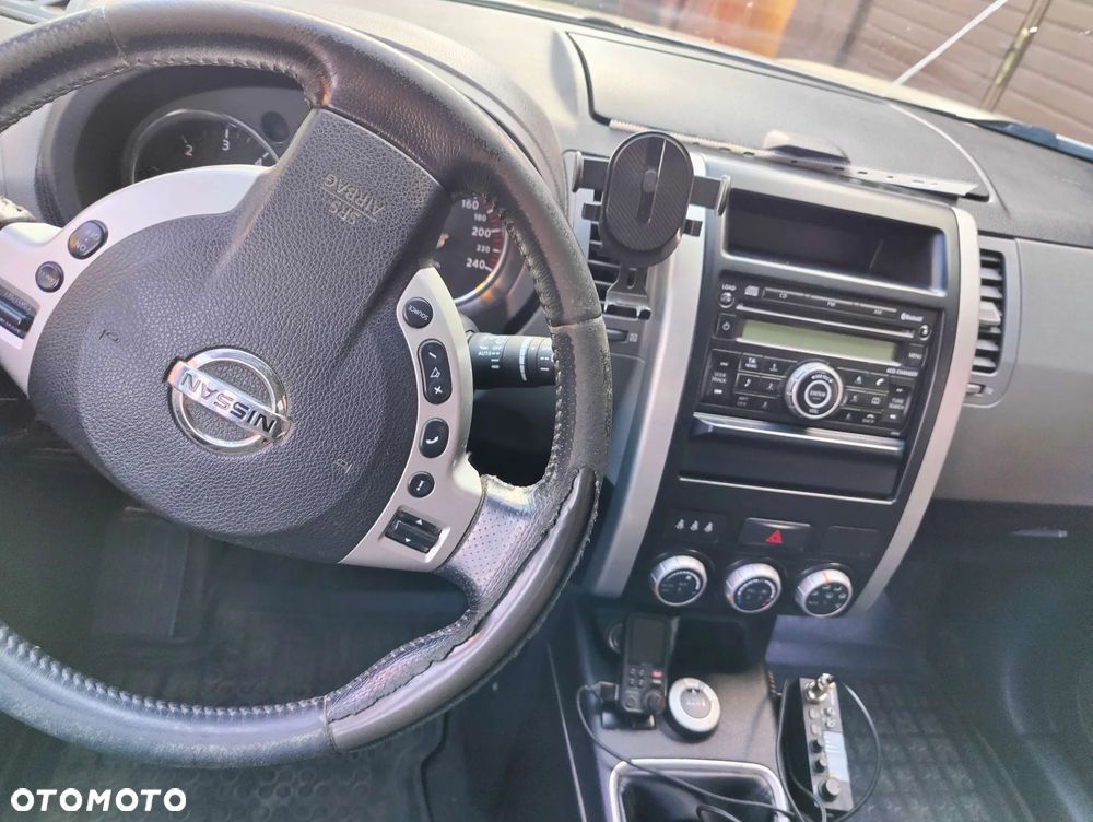 Nissan X-Trail 2.0 dCi SE - 10