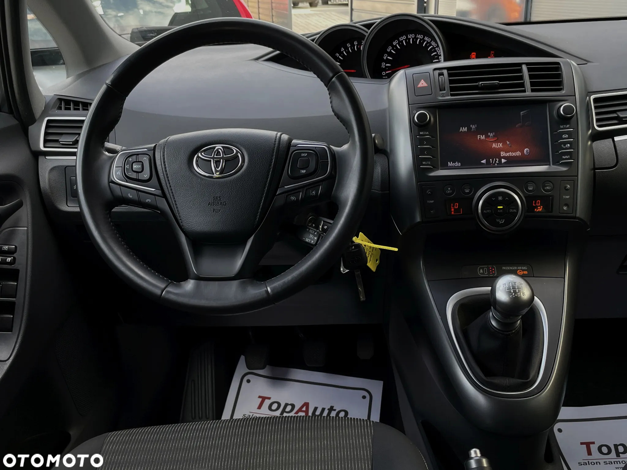 Toyota Verso 1.8 Premium 7os EU6 - 33