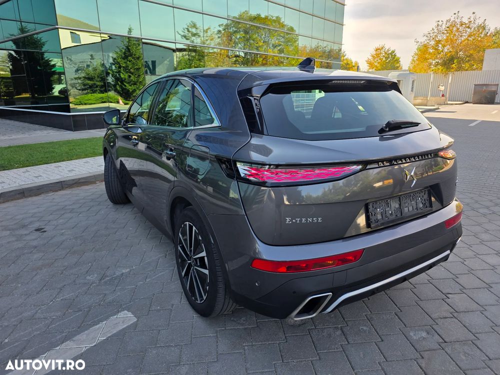 DS Automobiles DS 7 Crossback - 17
