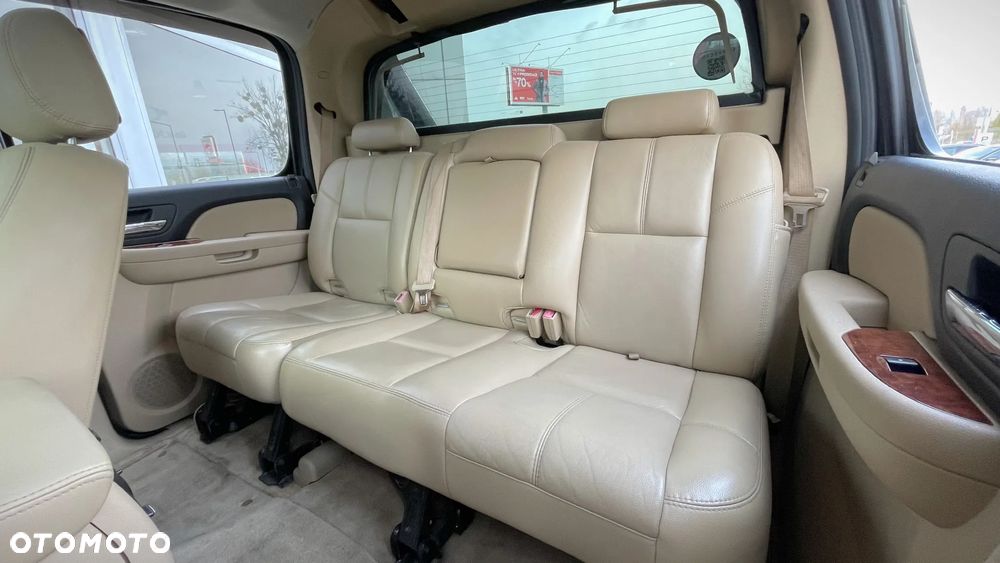 Chevrolet Avalanche - 19