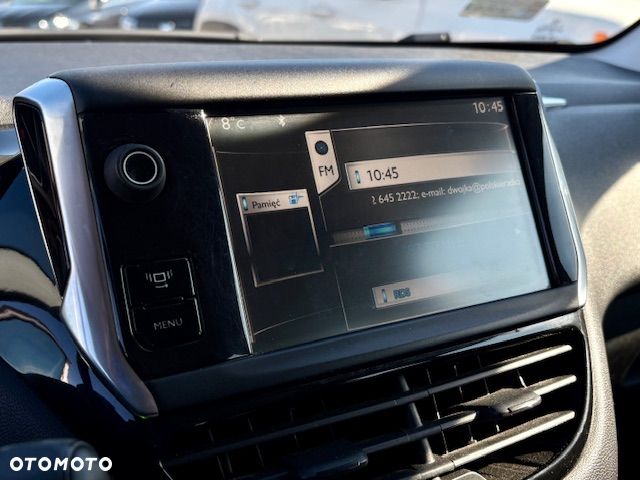 Peugeot 208 1.2 PureTech Allure - 4