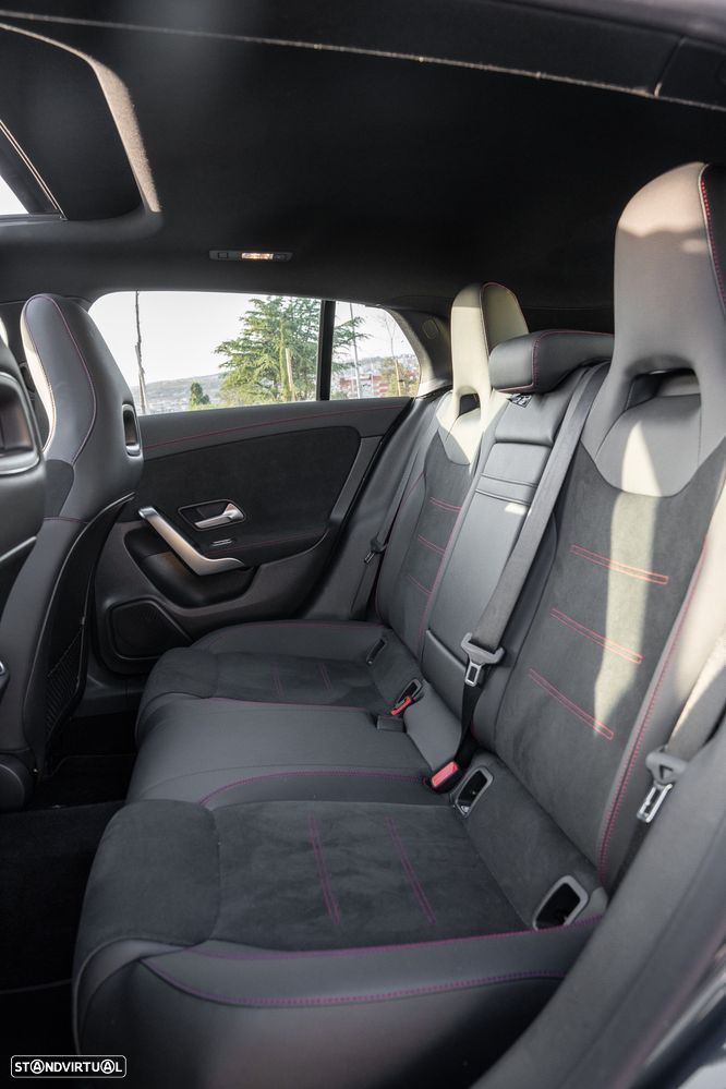 Mercedes-Benz CLA 250 e 8G-DCT AMG Line - 19